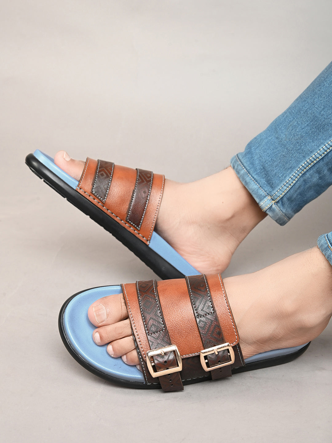 Men Blue Square Designed Trendy And Exclusive Soft Pad Slipper