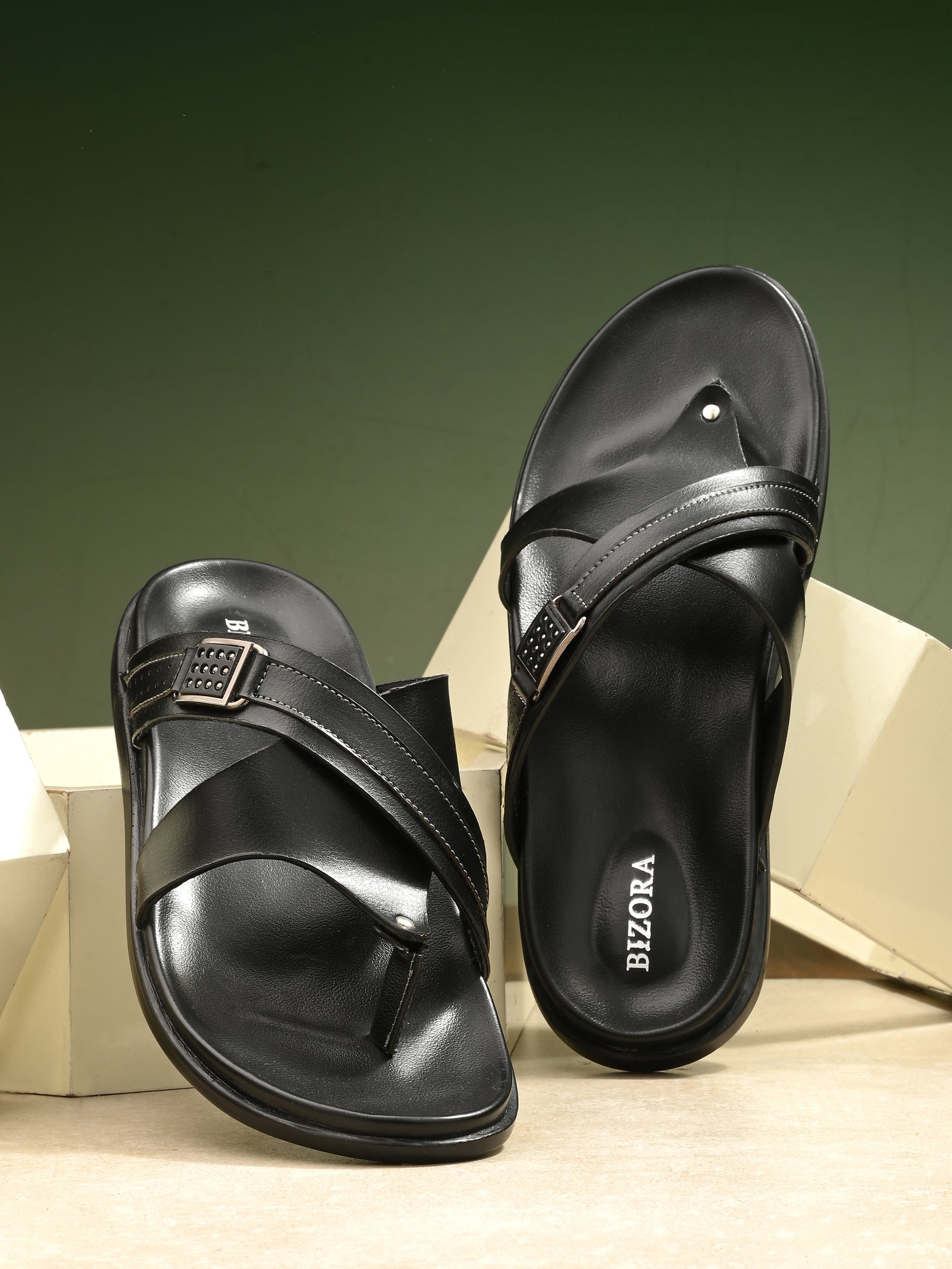 Men Black Slipper (L-5)