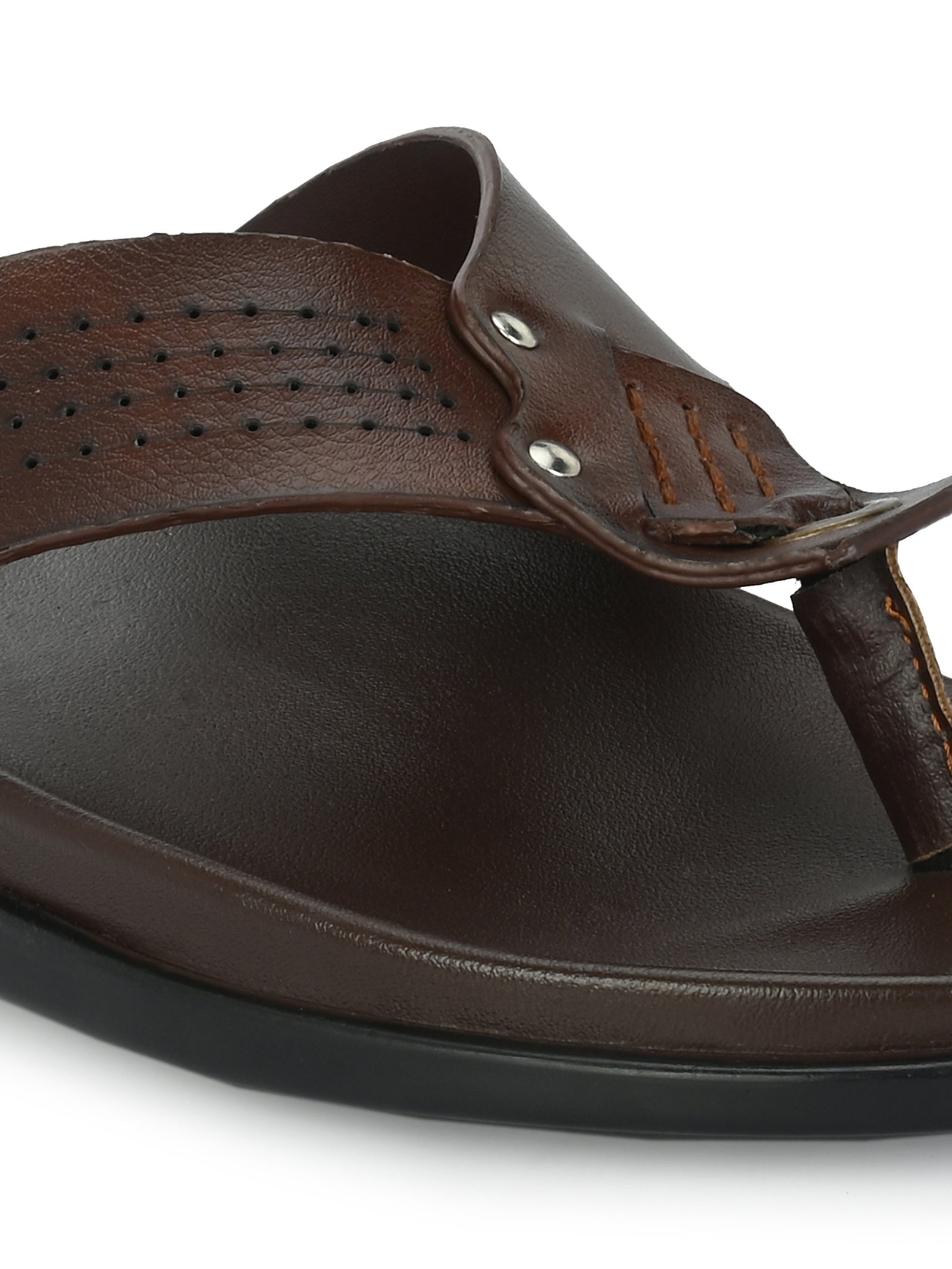 Men Brown V-Shape Slipper